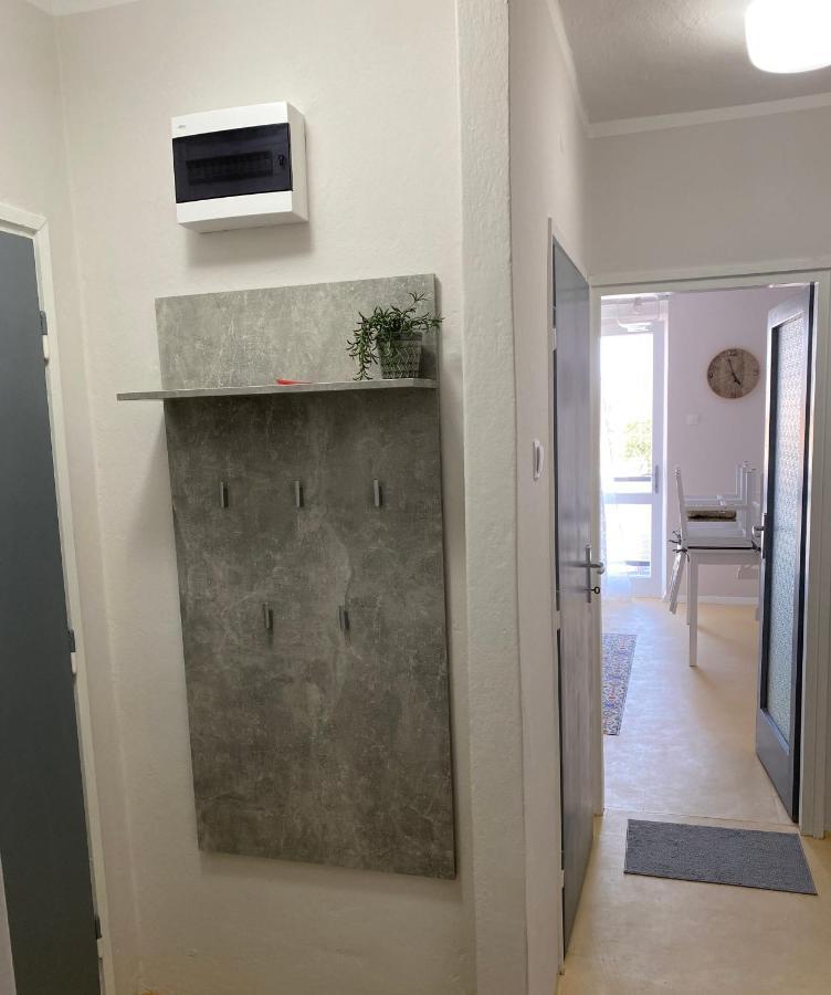 Apartman Colapis- Self Check In, Free Parking, Premium Location! Karlovac Exterior foto